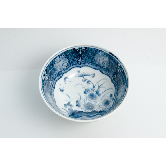 Japanese Vintage Bowl with Blue Floral Pattern - Picture 1 of 4